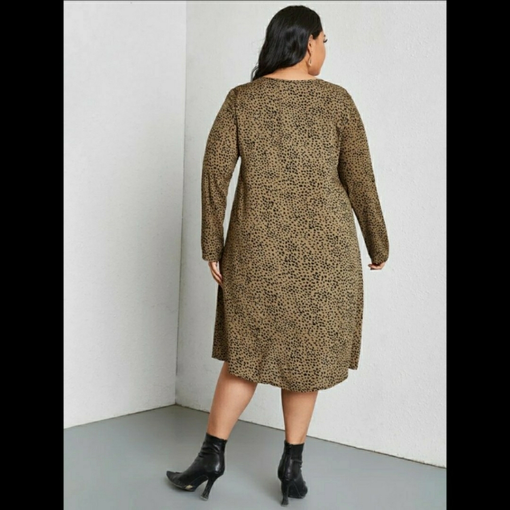 NEW Plus Dalmatian Print Tunic Dress - Picture 2 of 6